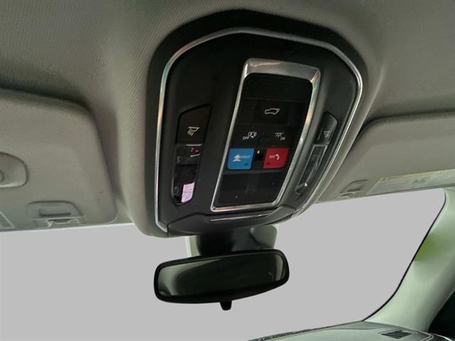 Used 2022 Jeep Grand Cherokee L Limited image 33