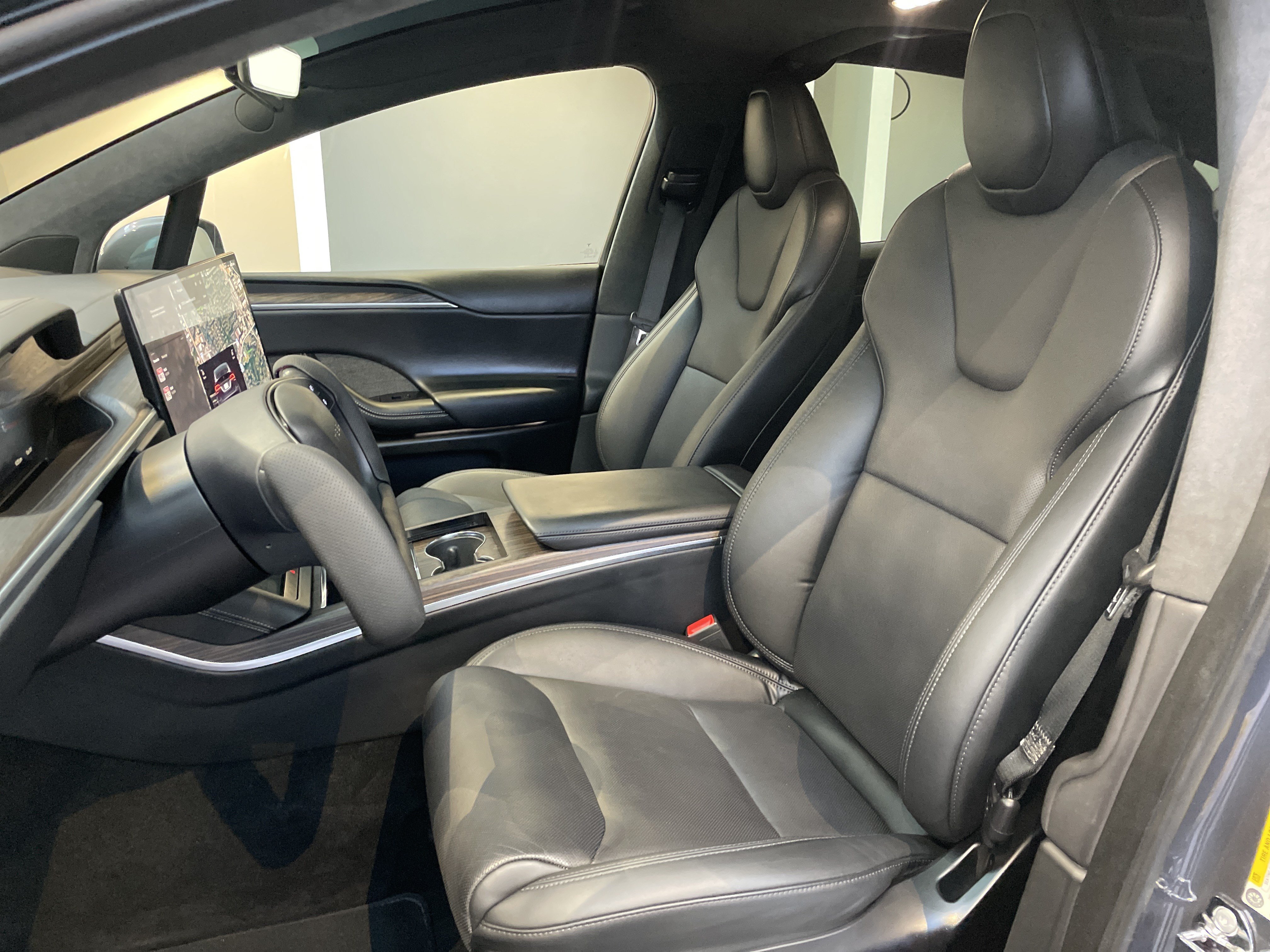 Used 2023 Tesla Model X AWD/4WD image 11