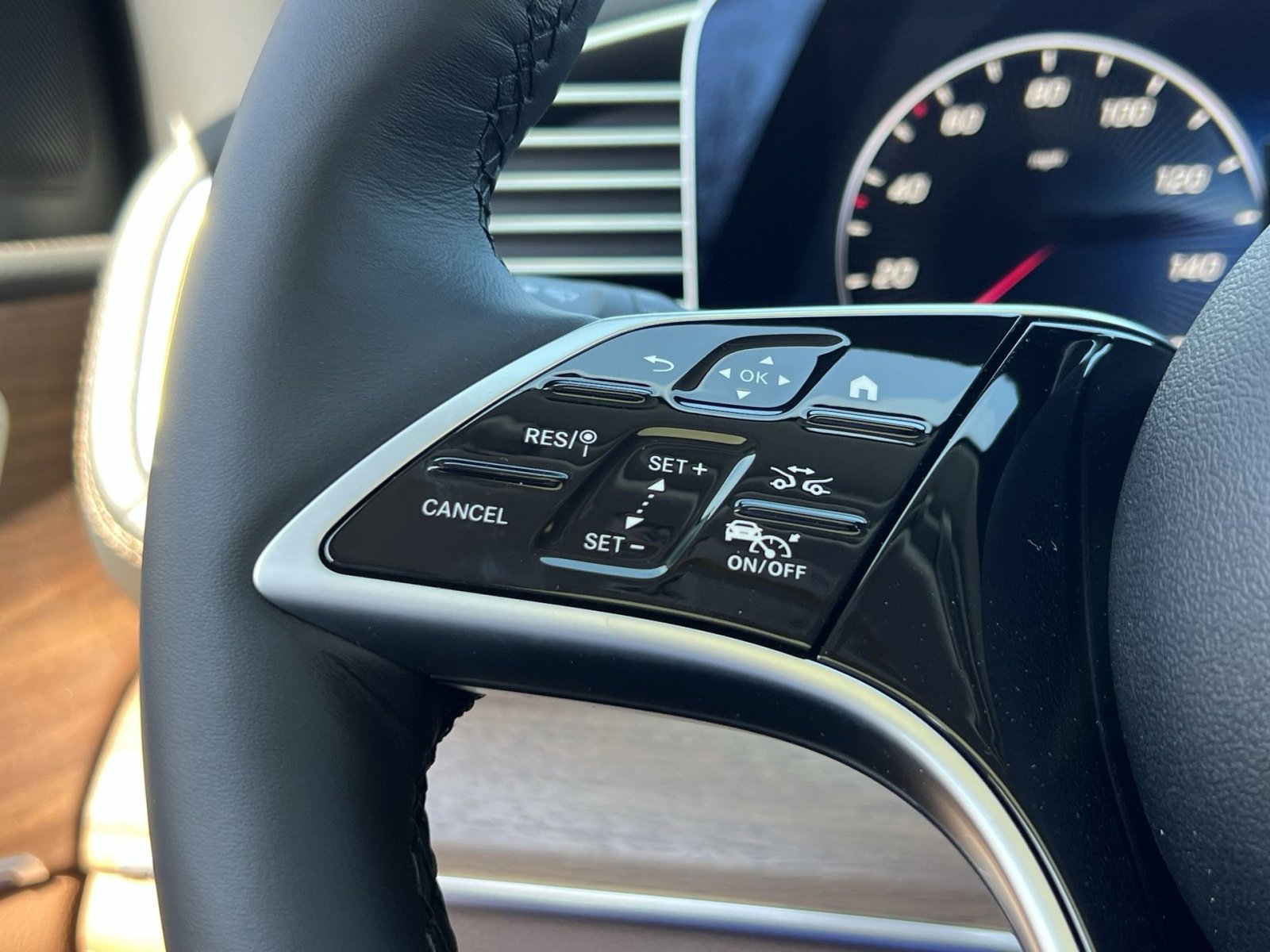 New 2026 Mercedes-Benz GLE 450 4MATIC image 31