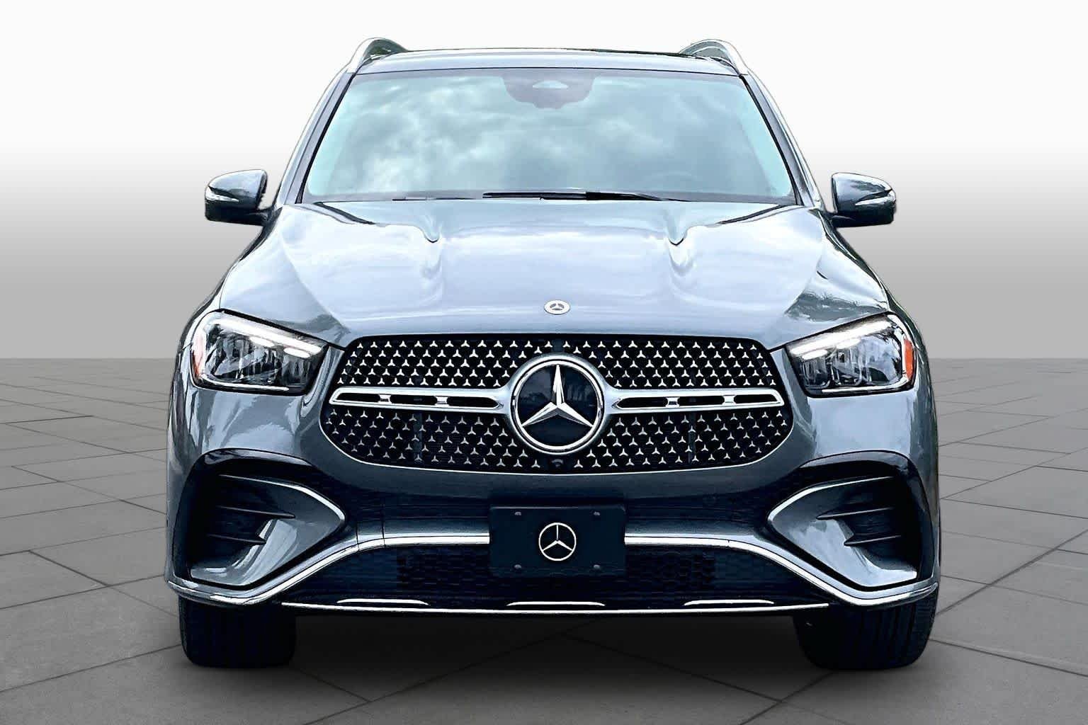 Used 2024 Mercedes-Benz GLE 350 4MATIC image 4