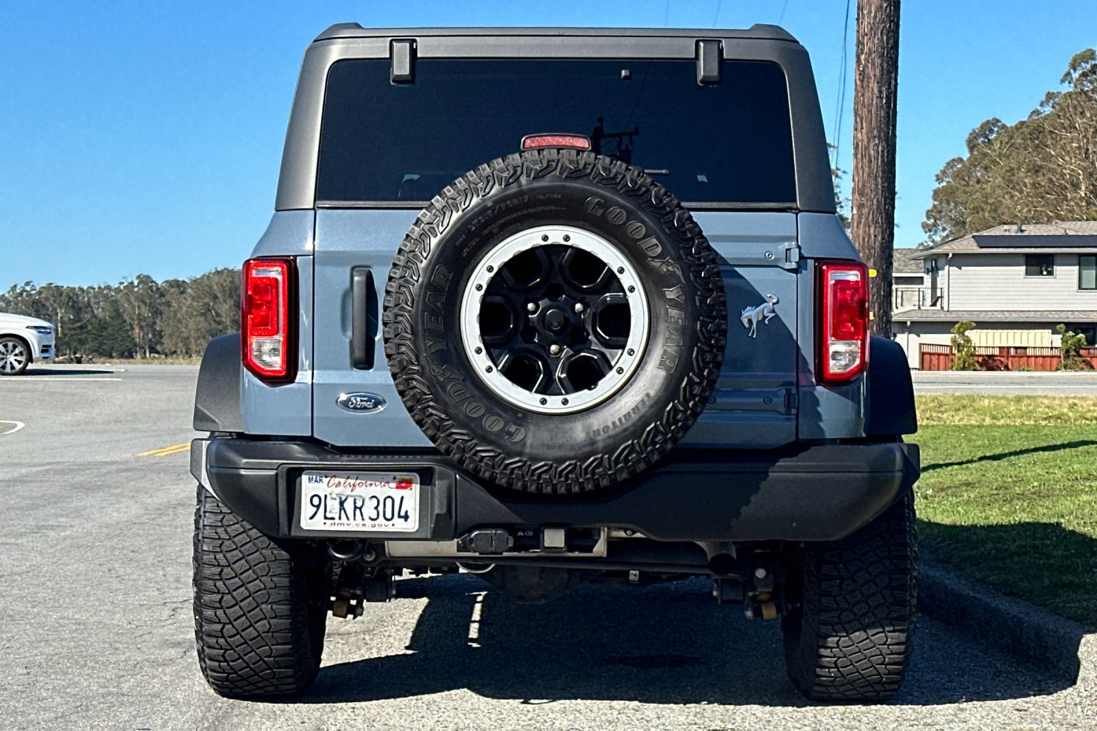 Used 2023 Ford Bronco Black Diamond w/ Sasquatch Package image 4