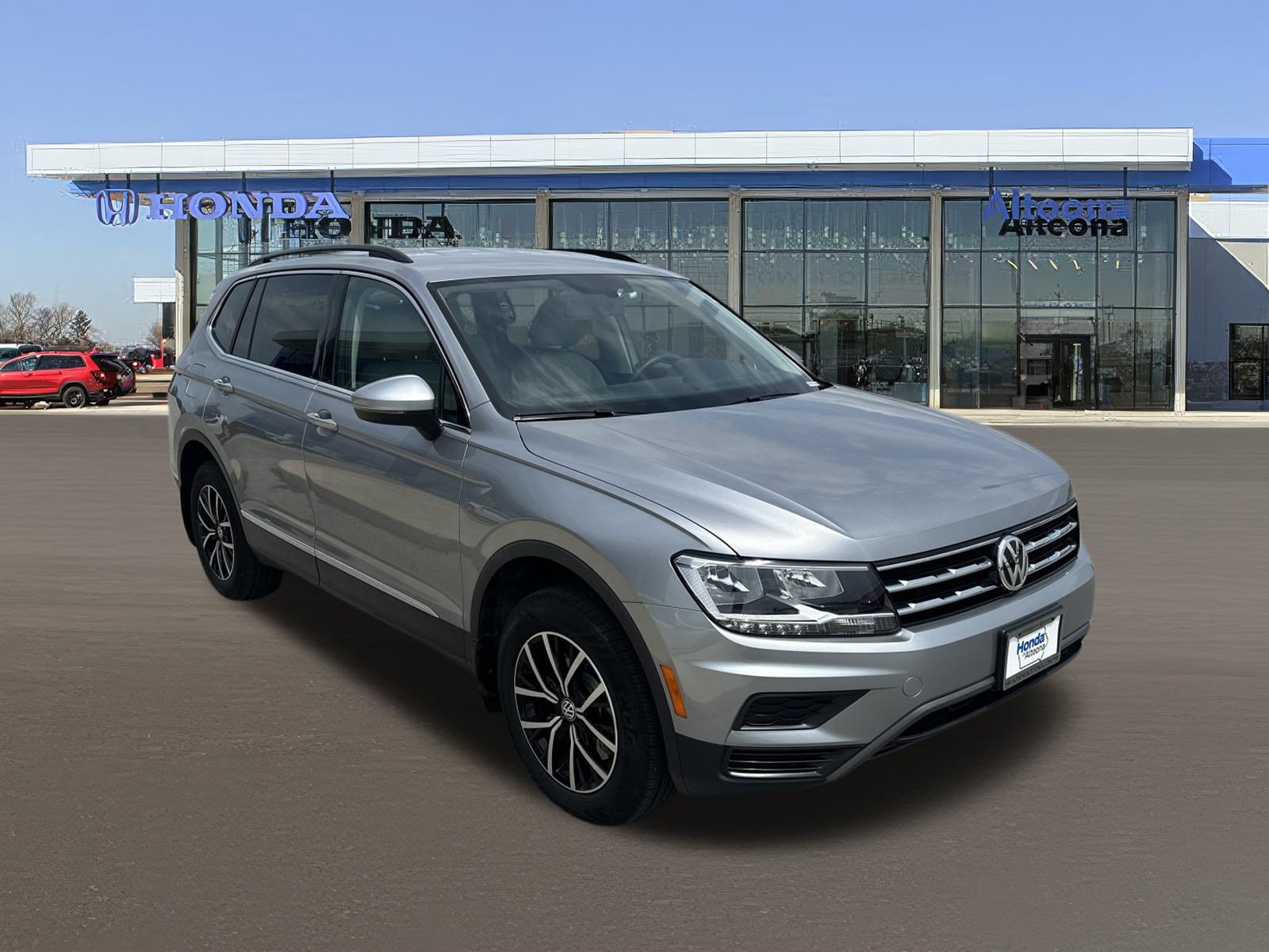Used 2021 Volkswagen Tiguan SE AWD/4WD image 6