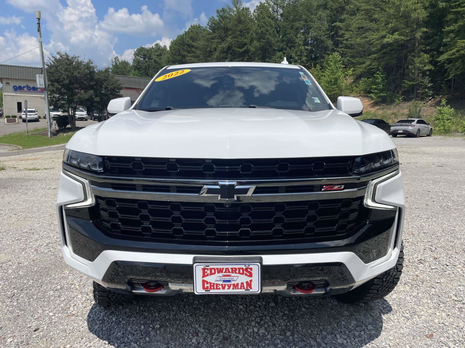 Used 2022 Chevrolet Tahoe Z71 w/ Luxury Package AWD/4WD image 27