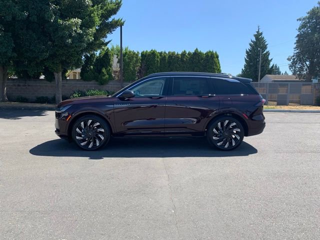 New 2025 Lincoln Nautilus Black Label w/ Jet Appearance Package image 2