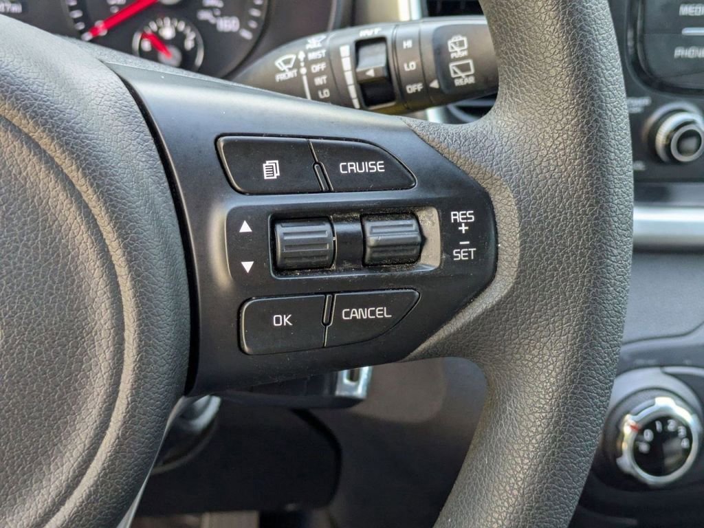 Used 2016 Kia Sorento LX image 19