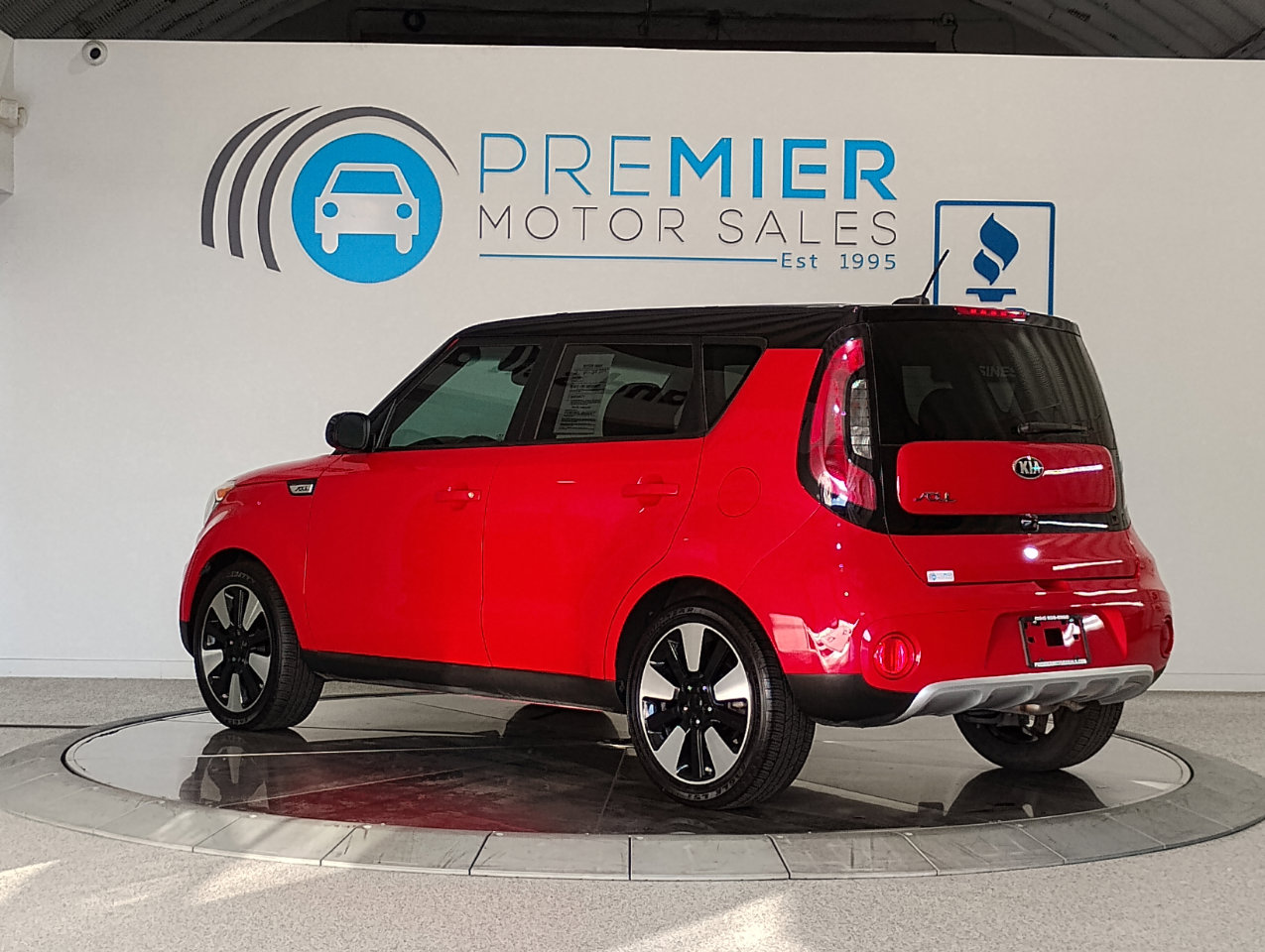 Used 2017 Kia Soul + w/ Designer's Package image 4