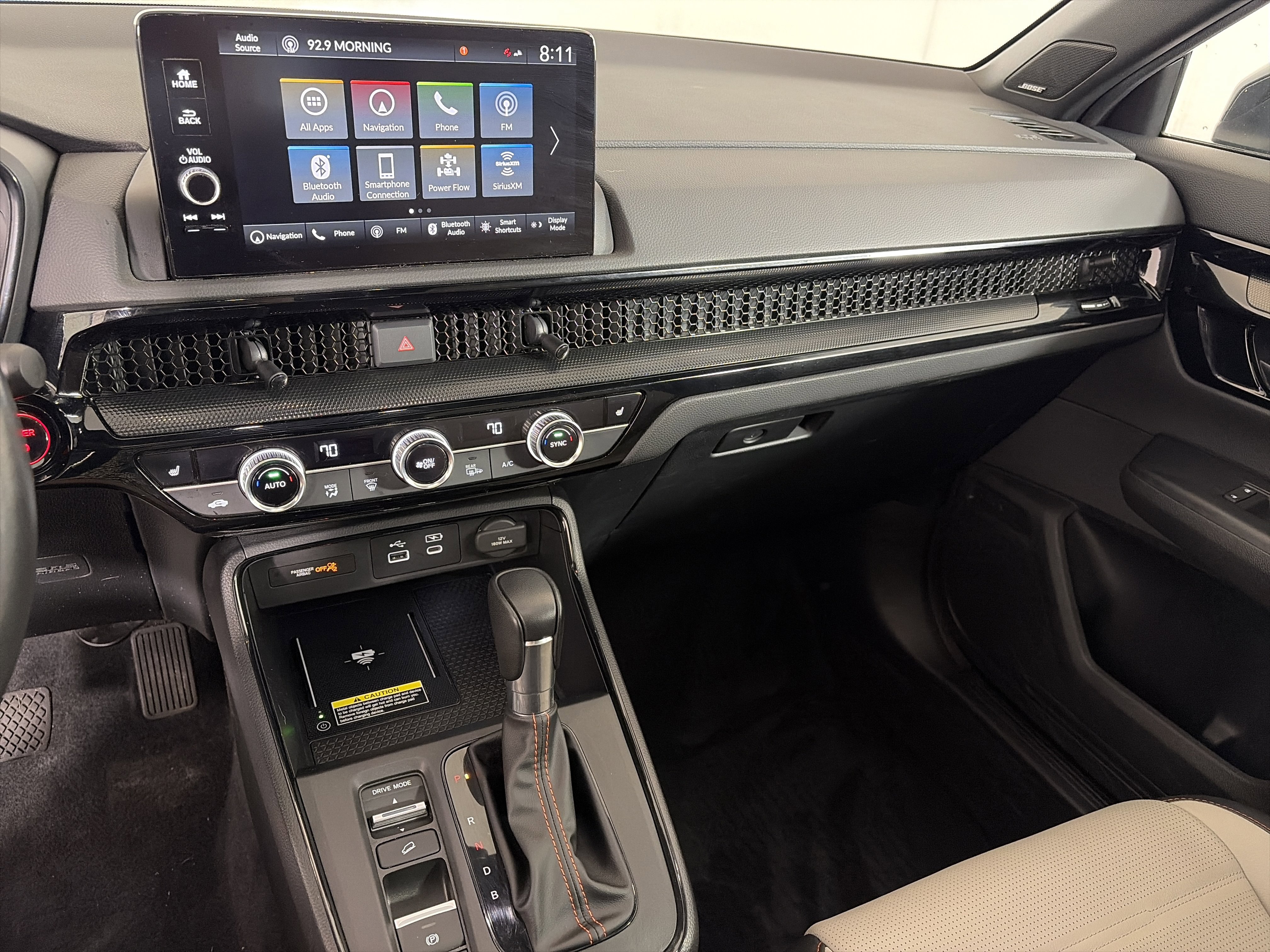 Used 2024 Honda CR-V Sport Touring image 4