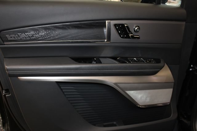 Used 2026 Cadillac Vistiq Platinum w/ LPO, Floor Liner Package AWD/4WD image 35