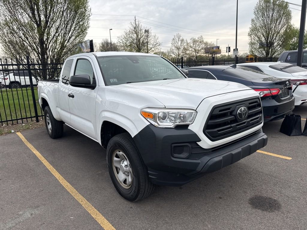 Used 2019 Toyota Tacoma SR RWD image 3