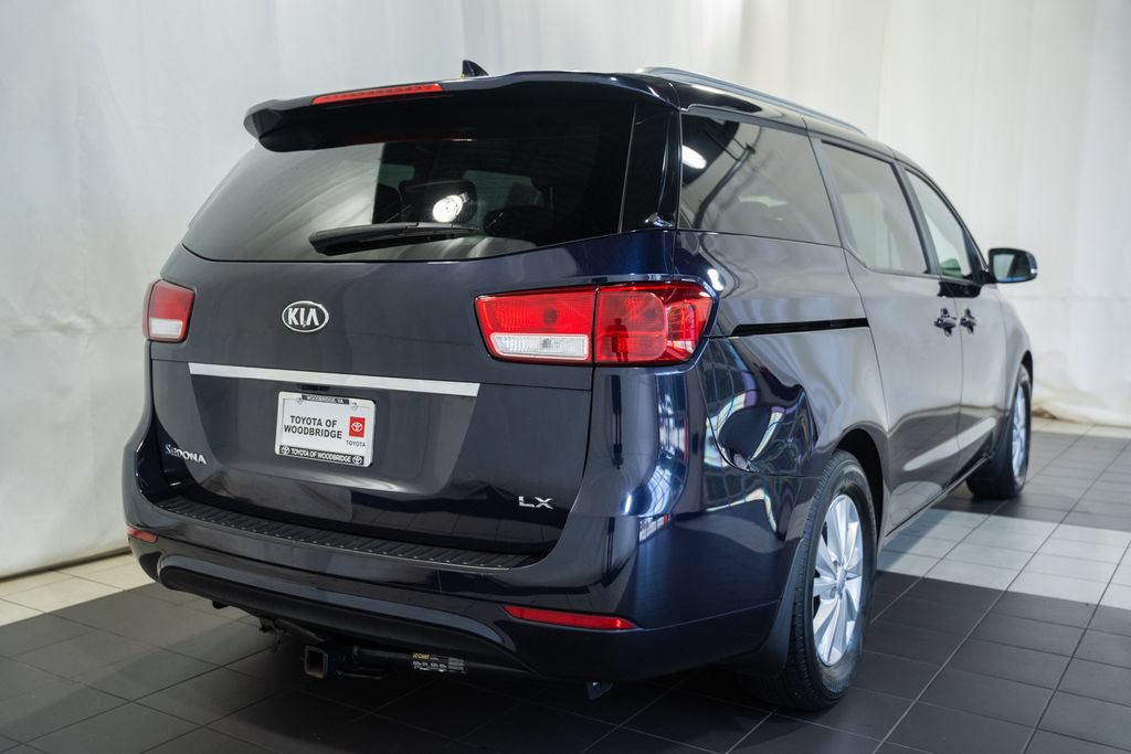 Used 2018 Kia Sedona LX FWD image 4