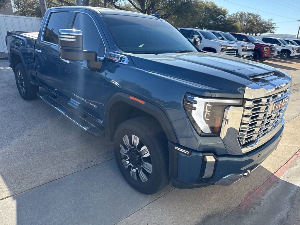 Used 2024 GMC Sierra 2500 Denali w/ Denali Reserve Package image 9