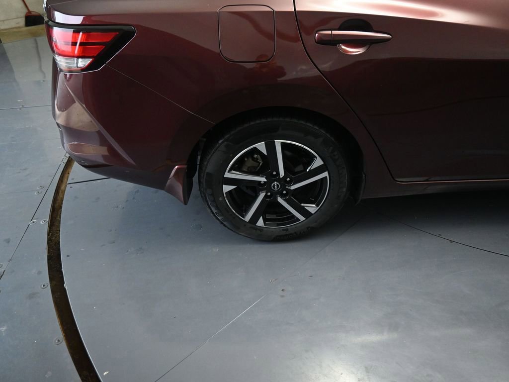 Used 2024 Nissan Sentra SV image 21