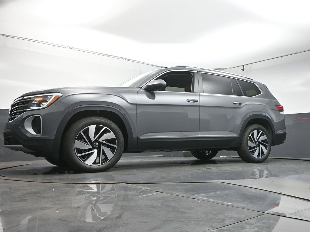 New 2026 Volkswagen Atlas SEL image 36