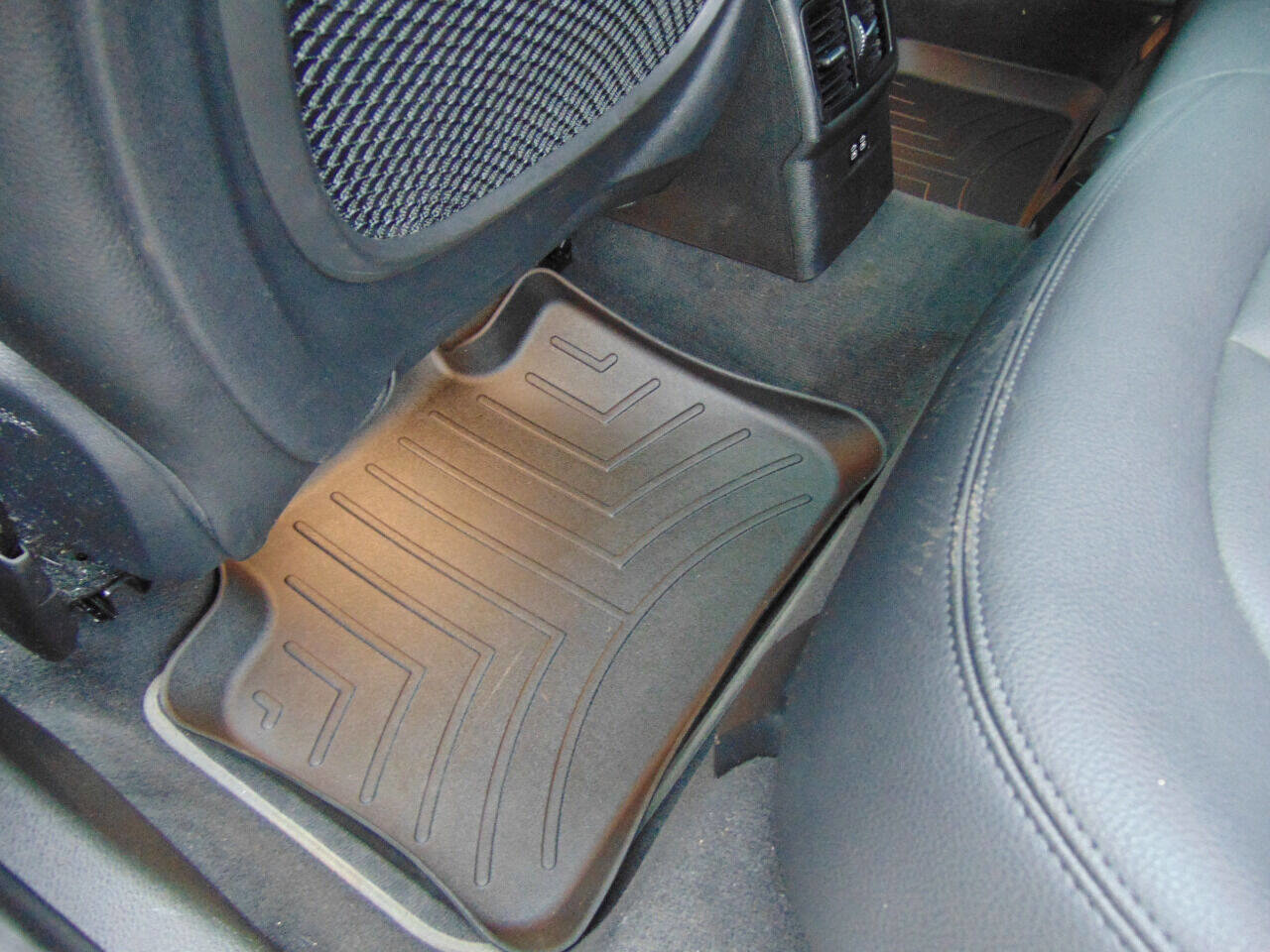 Used 2022 BMW X2 xDrive28i w/ Convenience Package image 11