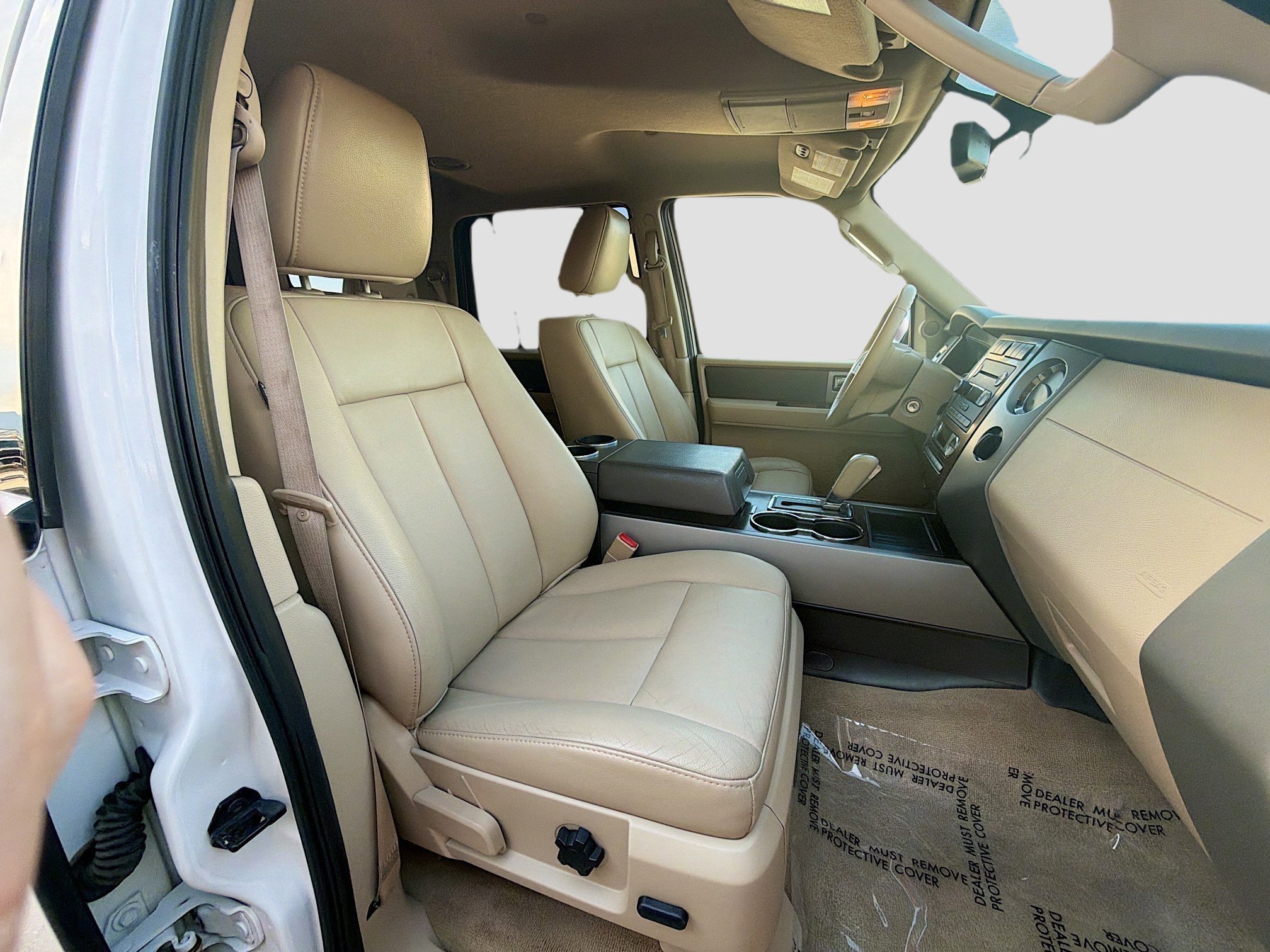 Used 2012 Ford Expedition XLT AWD/4WD image 30