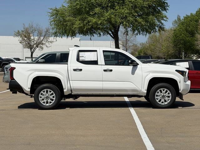 New 2026 Toyota Tacoma SR image 3