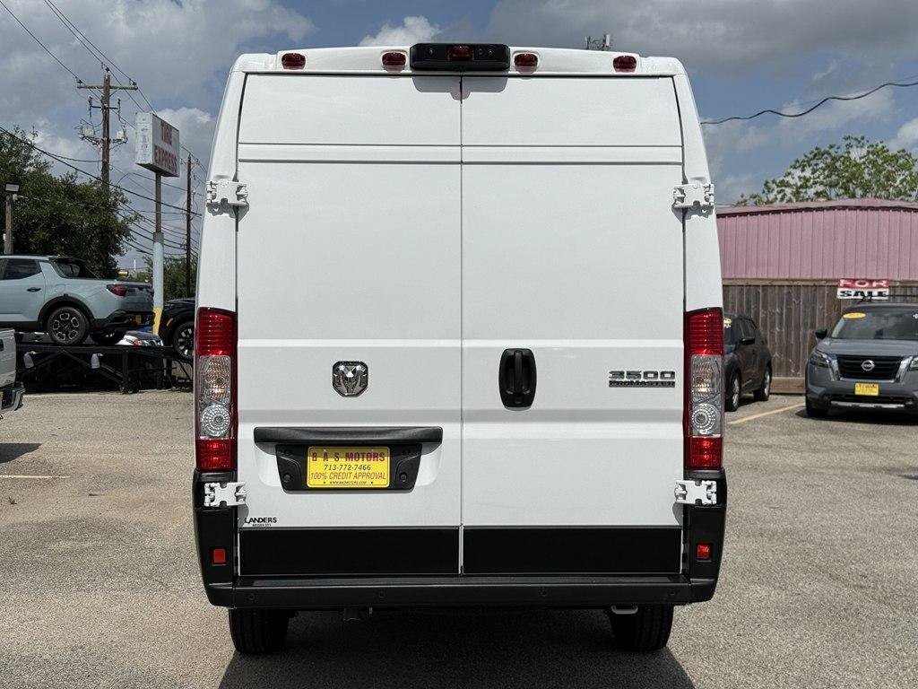 Used 2025 RAM ProMaster 3500 w/ Safety Group FWD image 2