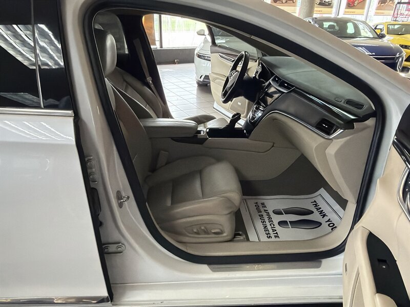 Used 2017 Cadillac XTS Luxury FWD image 16