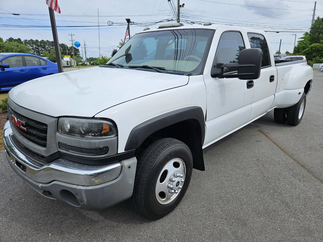 Used 2003 GMC Sierra 3500 2WD Crew Cab image 1