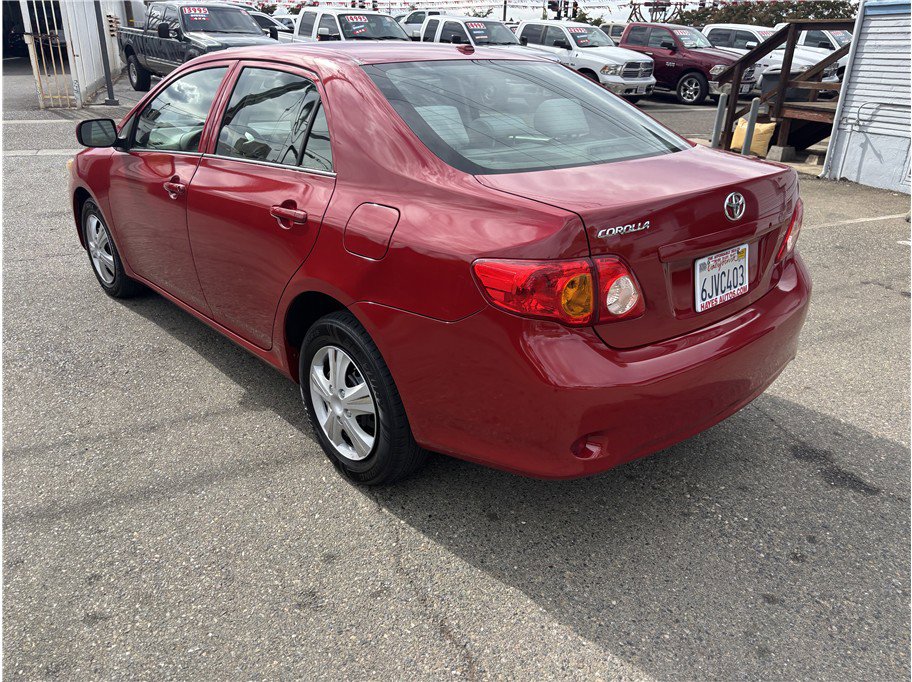 Used 2010 Toyota Corolla image 5