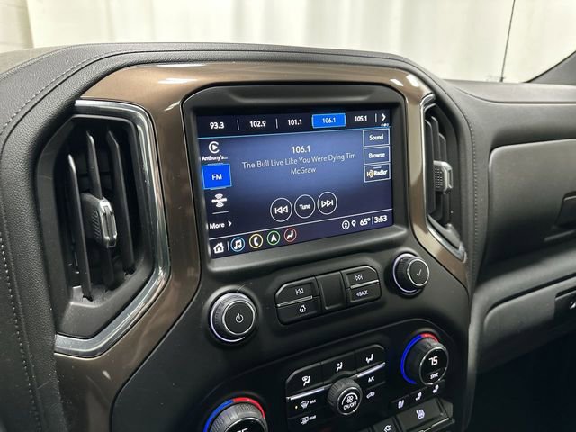 Used 2021 Chevrolet Silverado 1500 High Country w/ Technology Package image 11