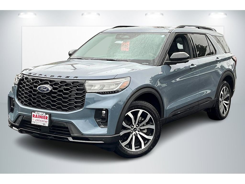 Used 2025 Ford Explorer ST-Line image 2