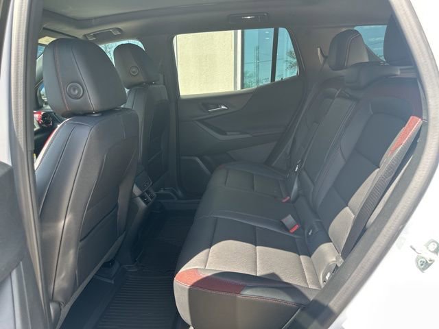 New 2026 Chevrolet Equinox RS w/ Convenience Package III AWD/4WD image 12