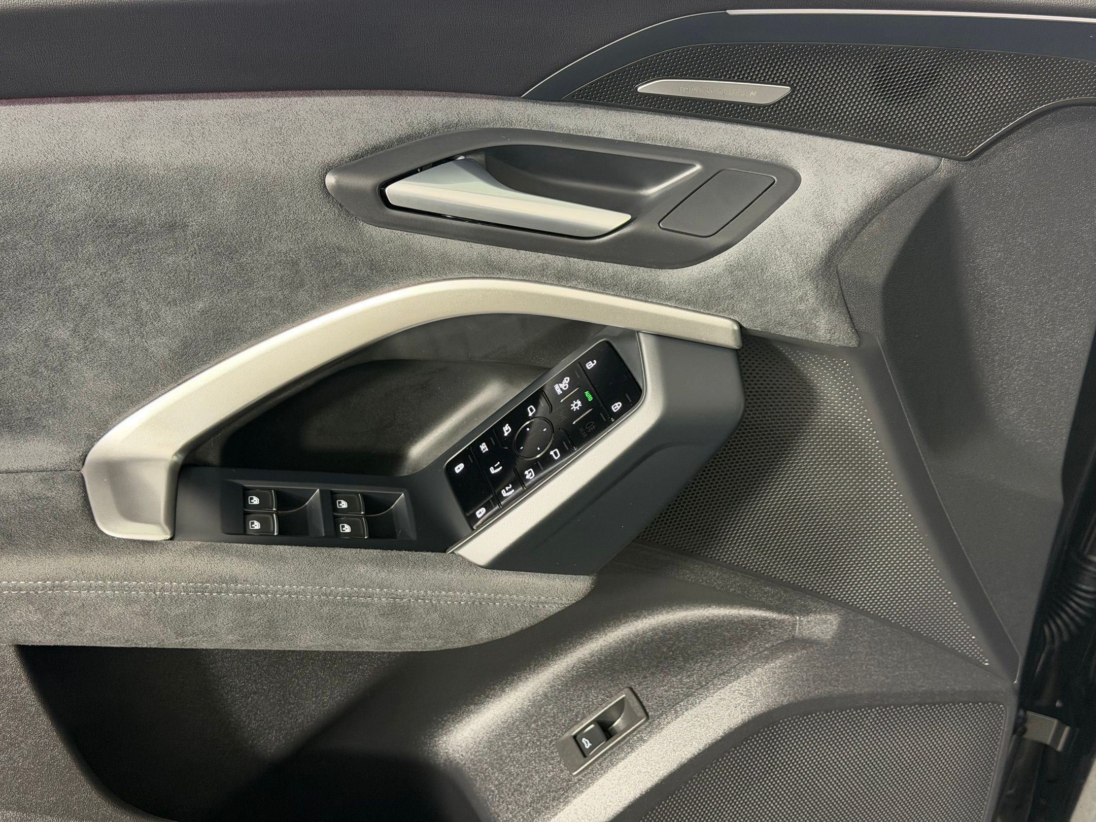 New 2026 Audi SQ5 Premium Plus AWD/4WD image 14