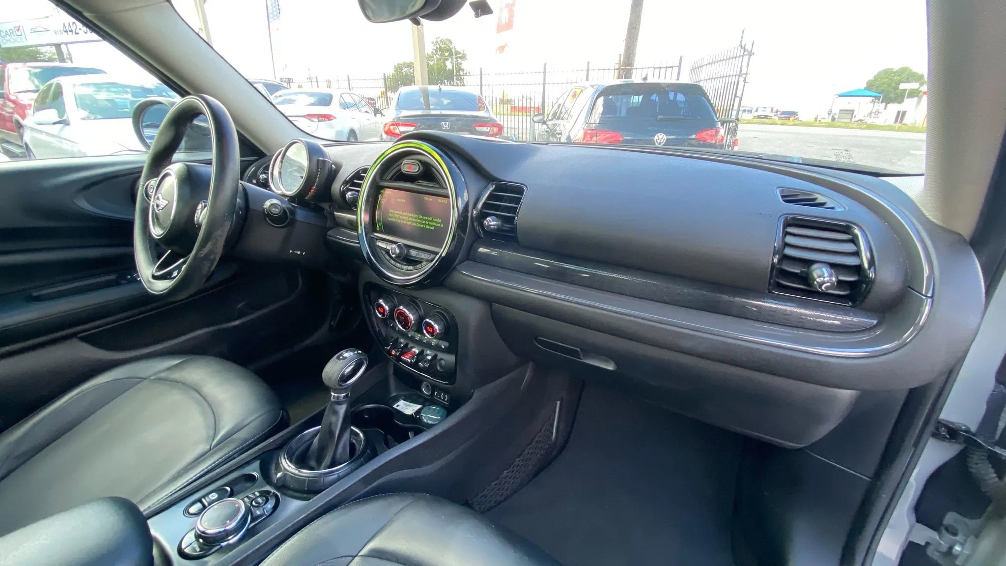 Used 2016 MINI Cooper Clubman image 11