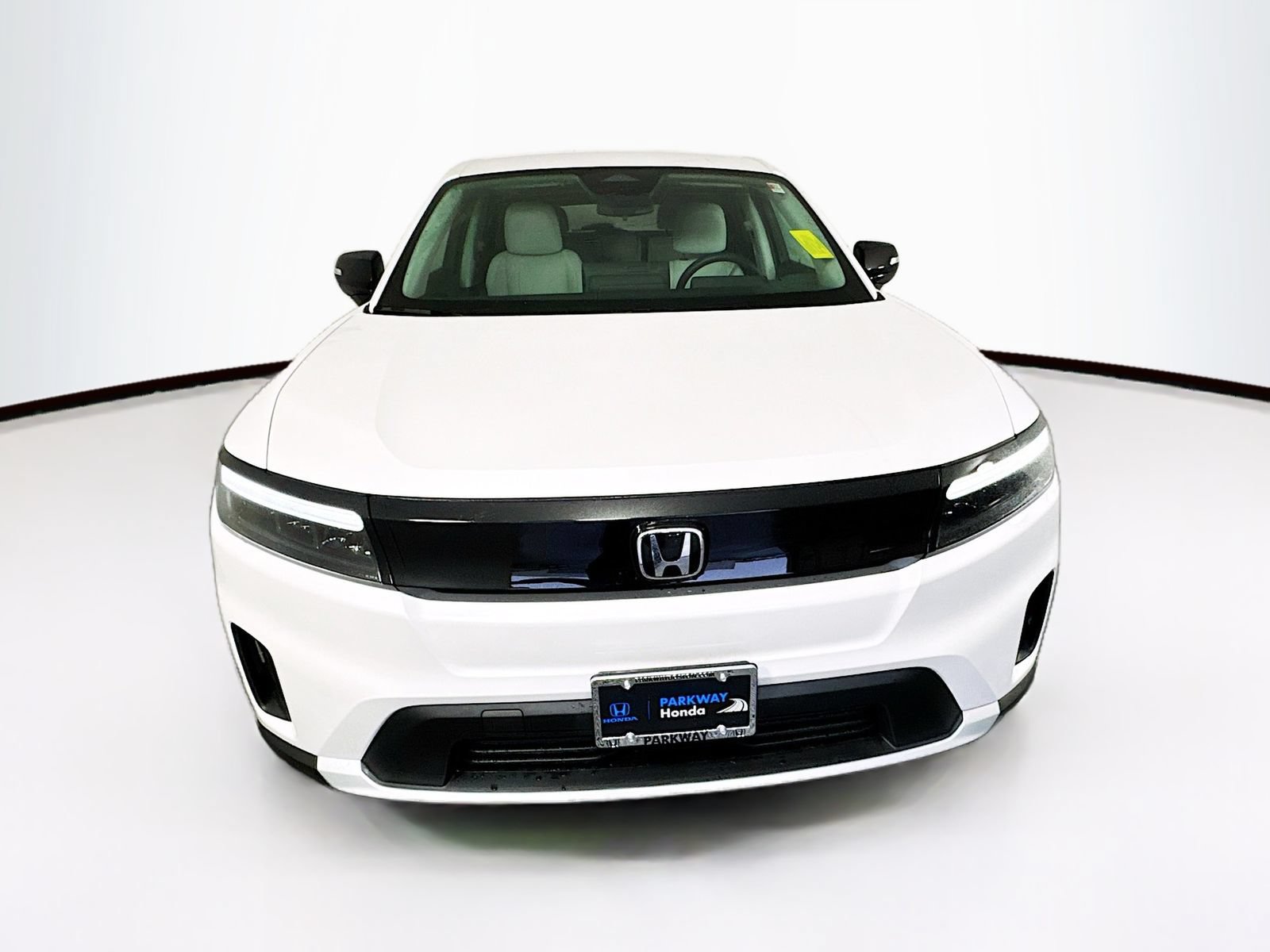 Used 2025 Honda Prologue EX image 2