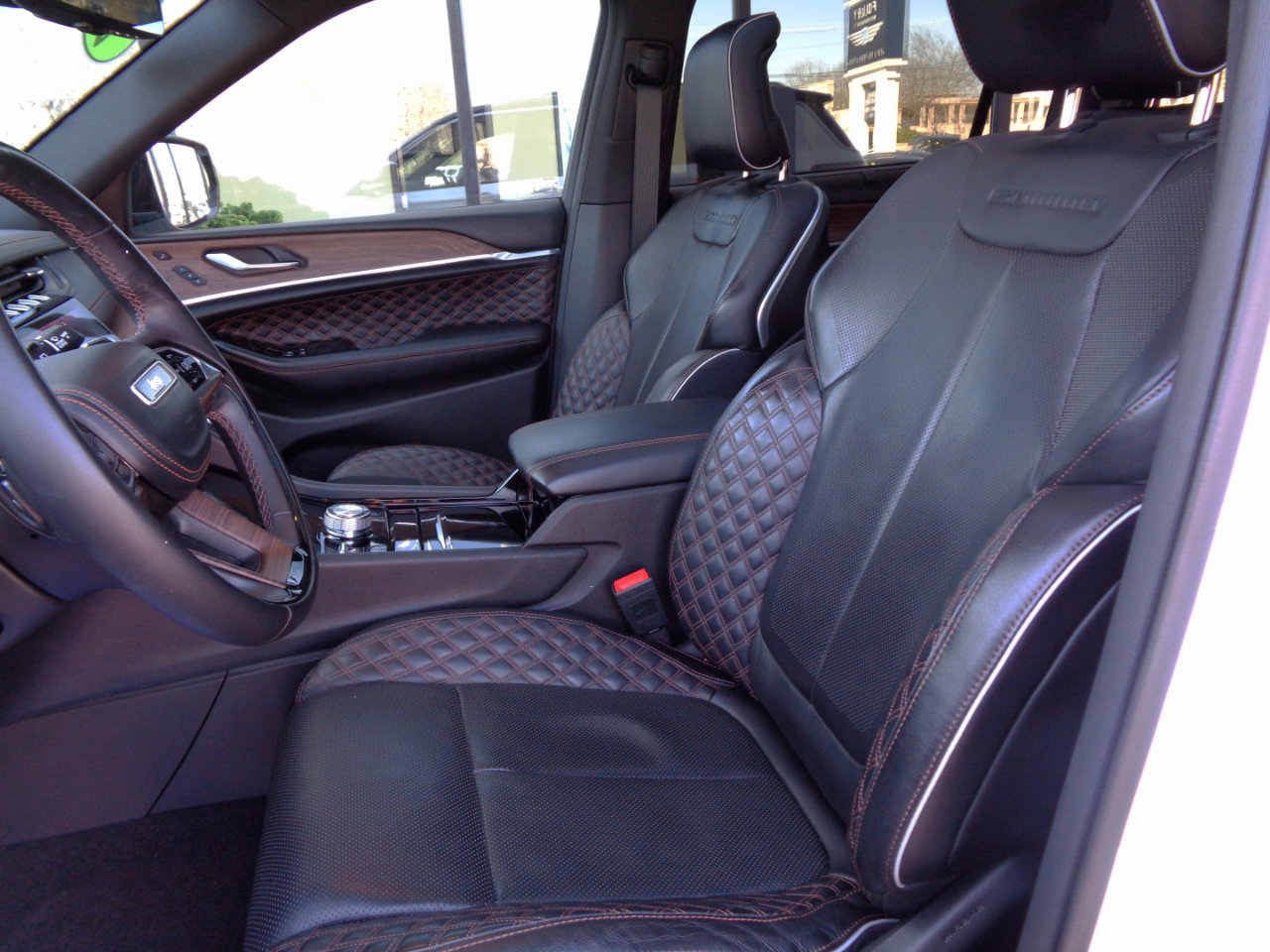 Used 2021 Jeep Grand Cherokee L Summit w/ Advanced Protech Group IV image 10