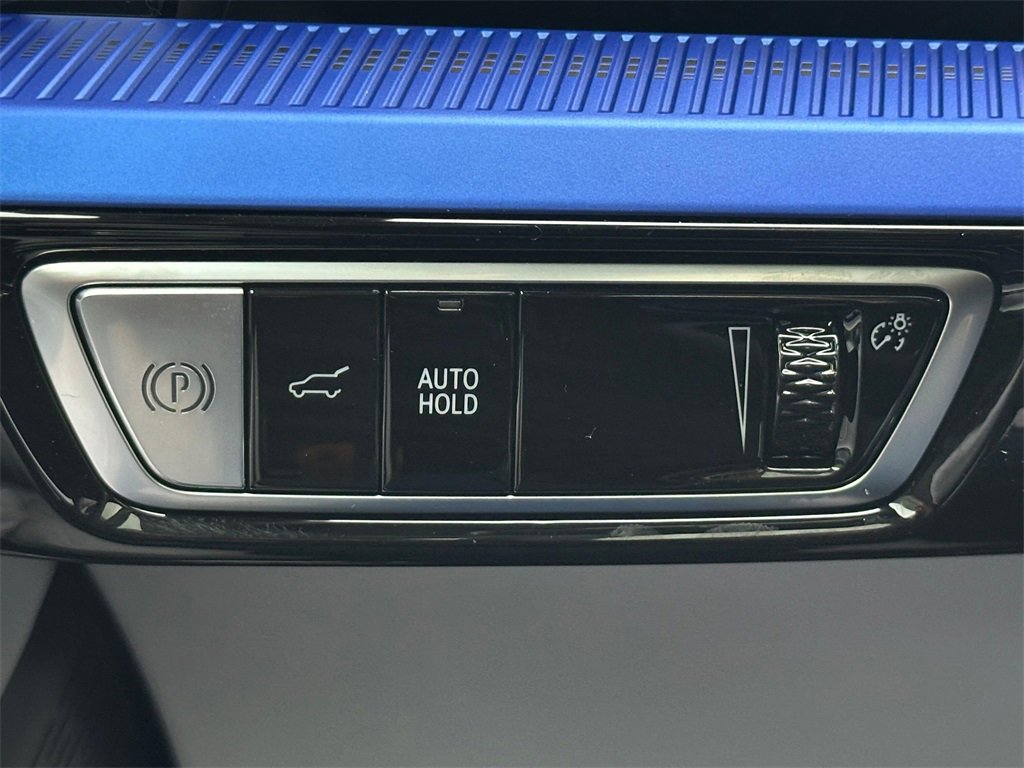 New 2026 Cadillac Optiq Sport 1 image 34