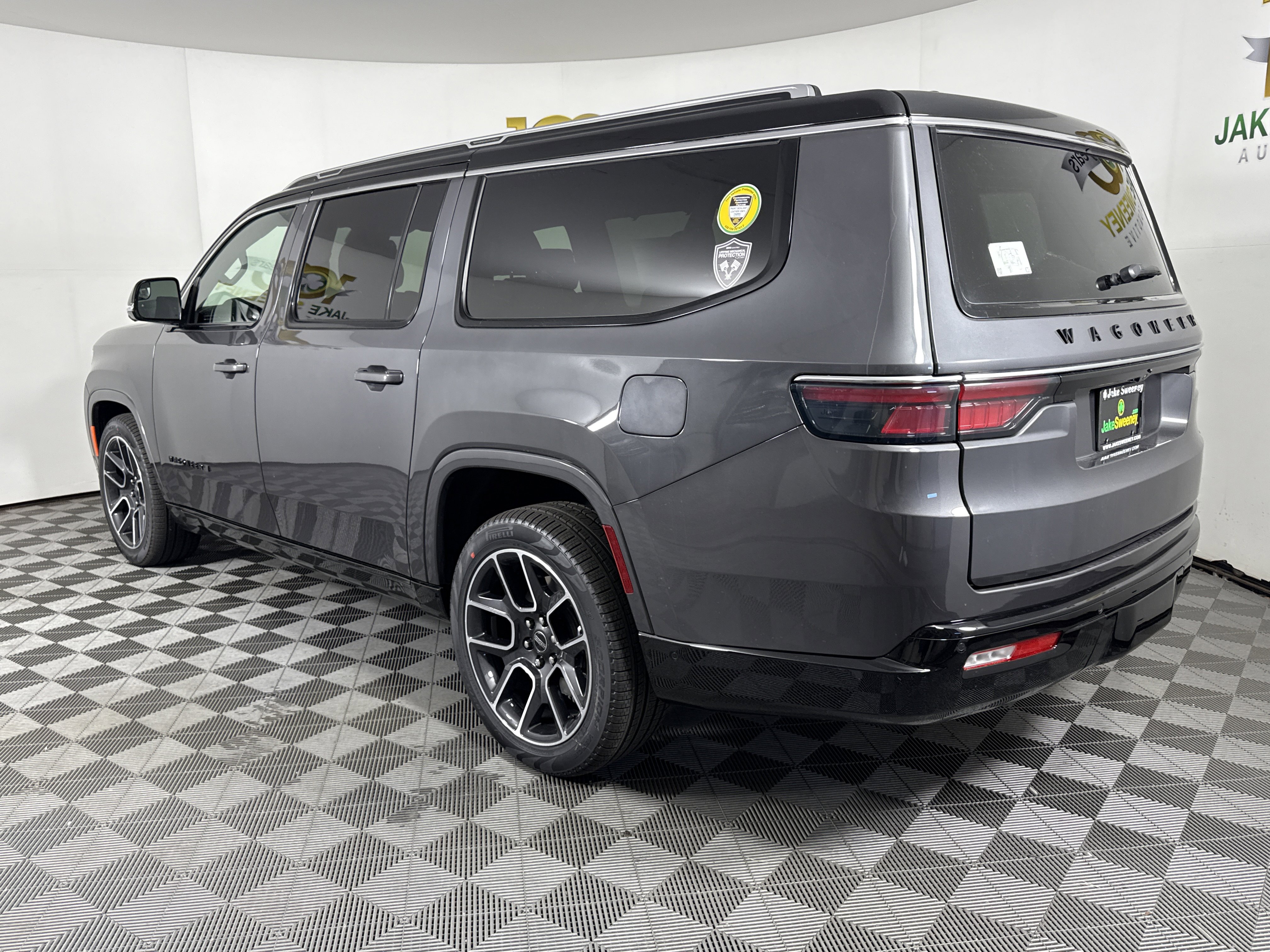 New 2025 Jeep Wagoneer L Series III w/ Quick Order Package 25C Super image 5