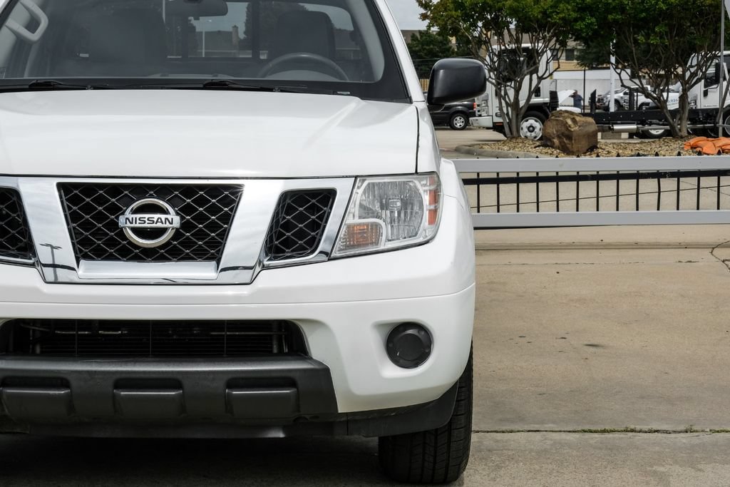Used 2018 Nissan Frontier SV RWD image 43