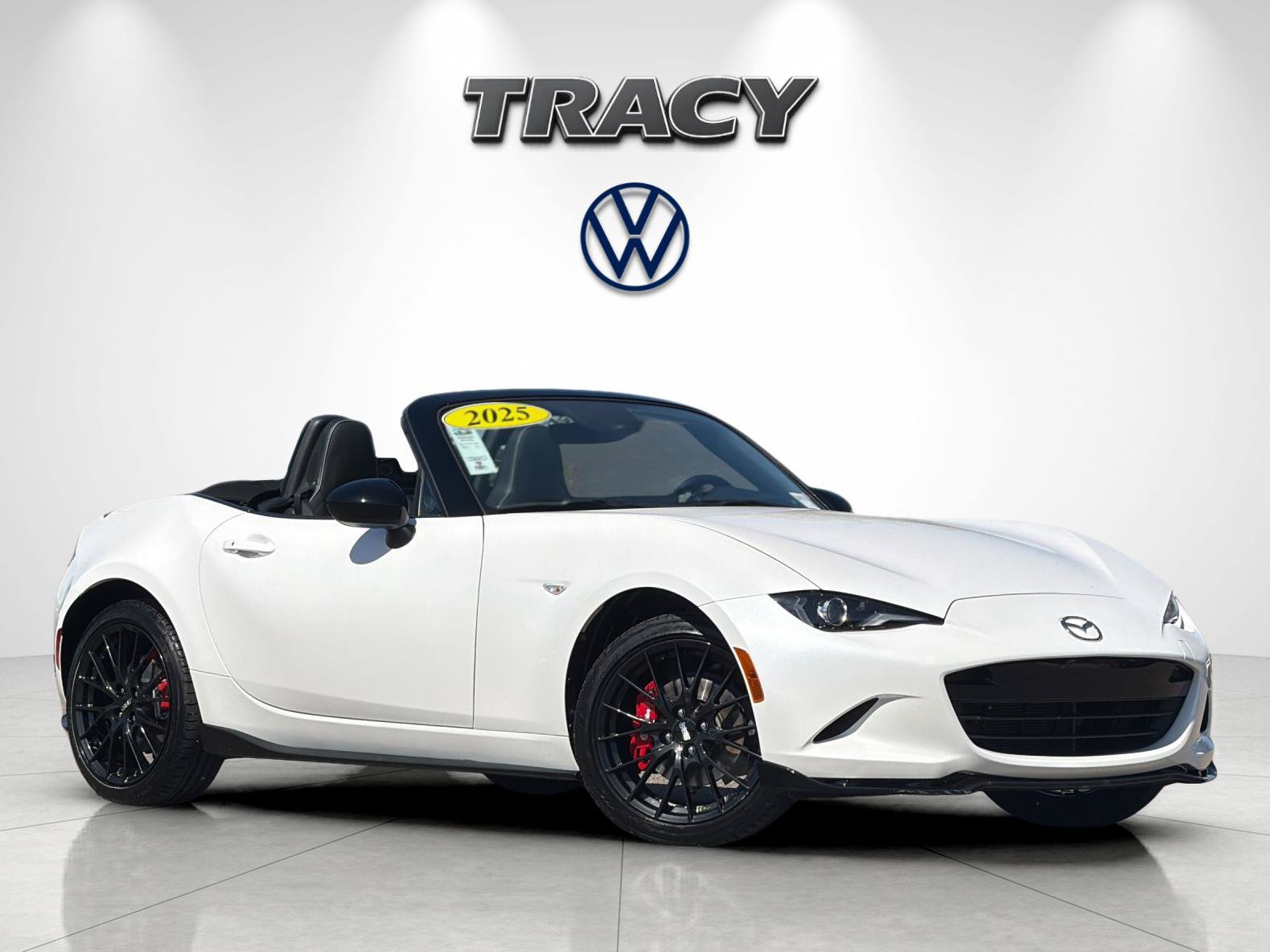 Used 2025 MAZDA MX-5 Miata Club w/ Brembo/BBS Recaro Package RWD image 2