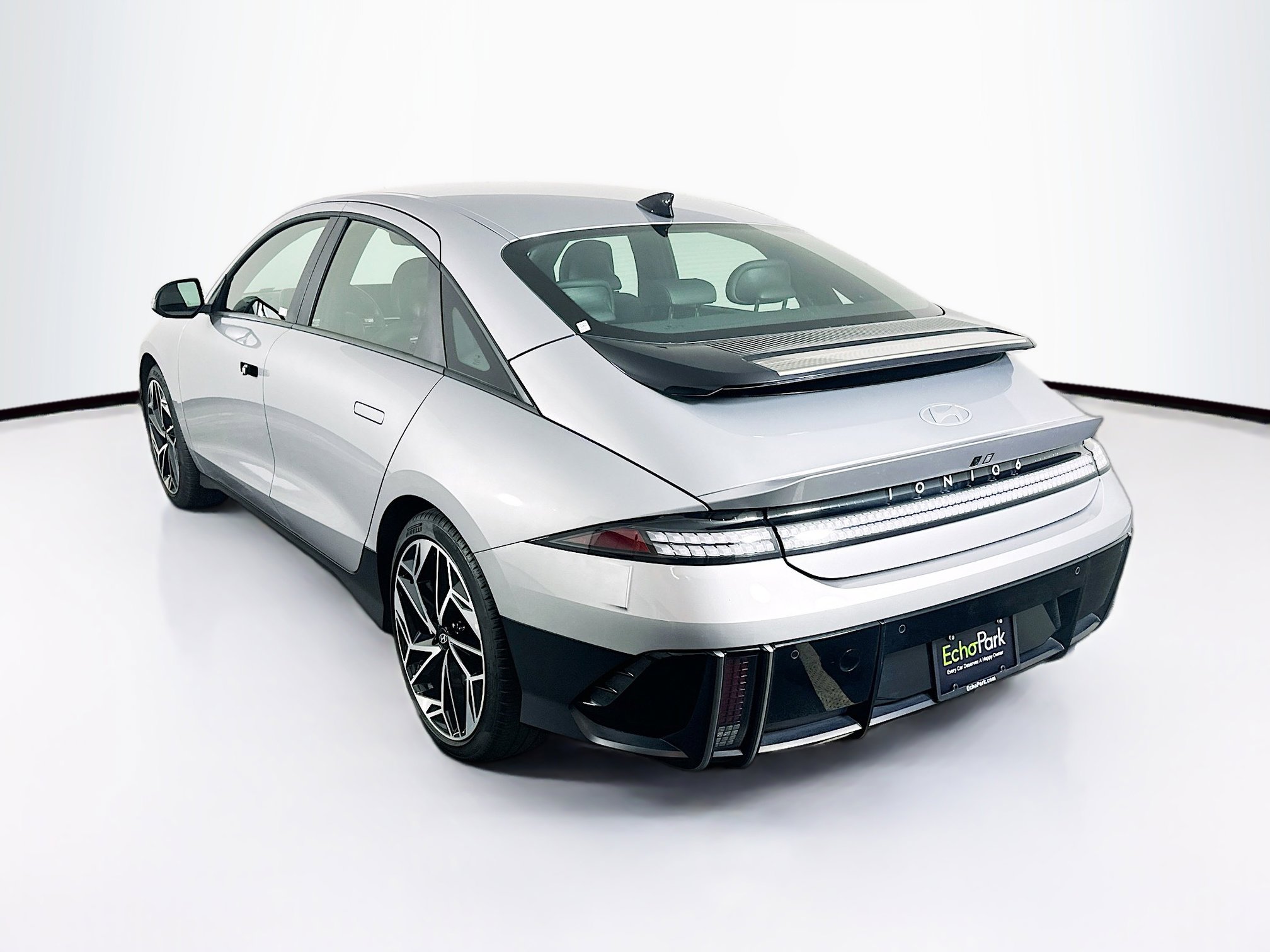 Used 2024 Hyundai Ioniq 6 SEL RWD image 5