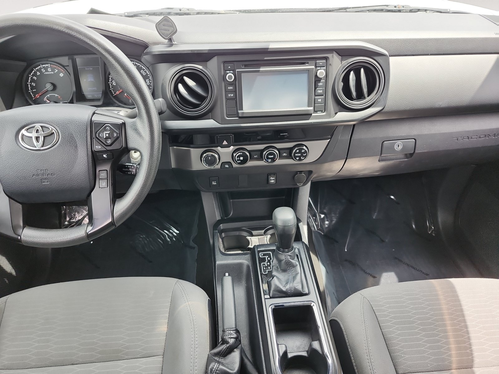 Used 2018 Toyota Tacoma SR w/ SR Convenience Package AWD/4WD image 12