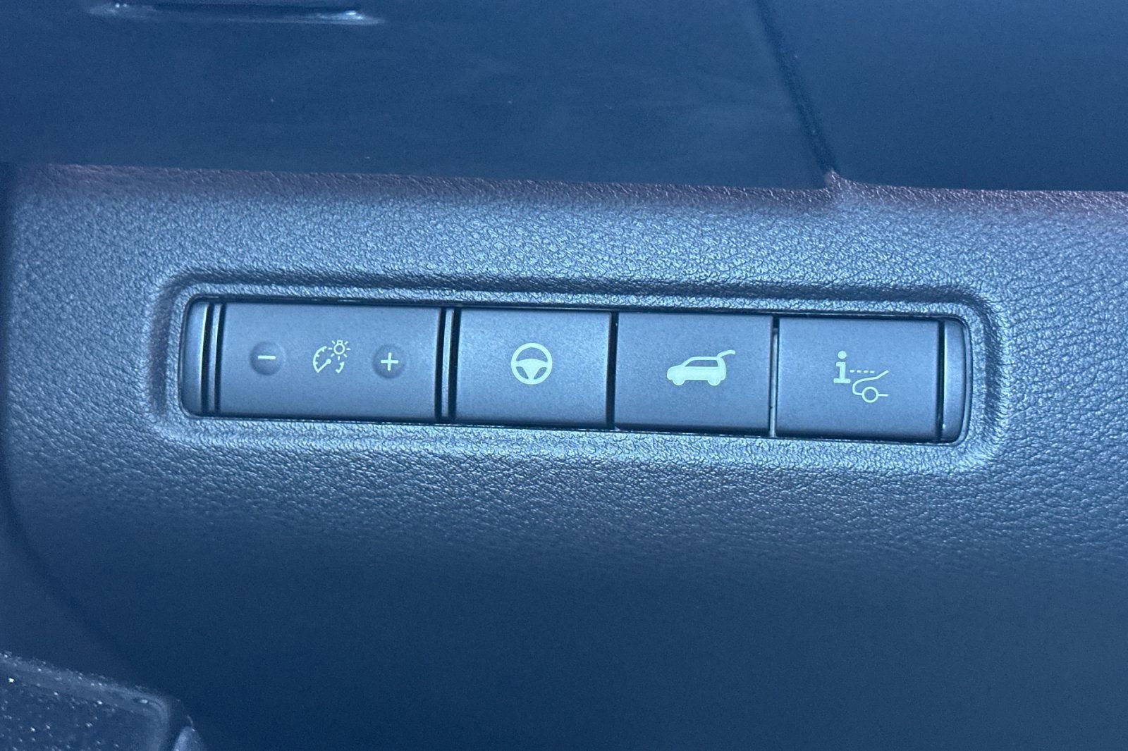 New 2026 Nissan Pathfinder Platinum AWD/4WD image 31