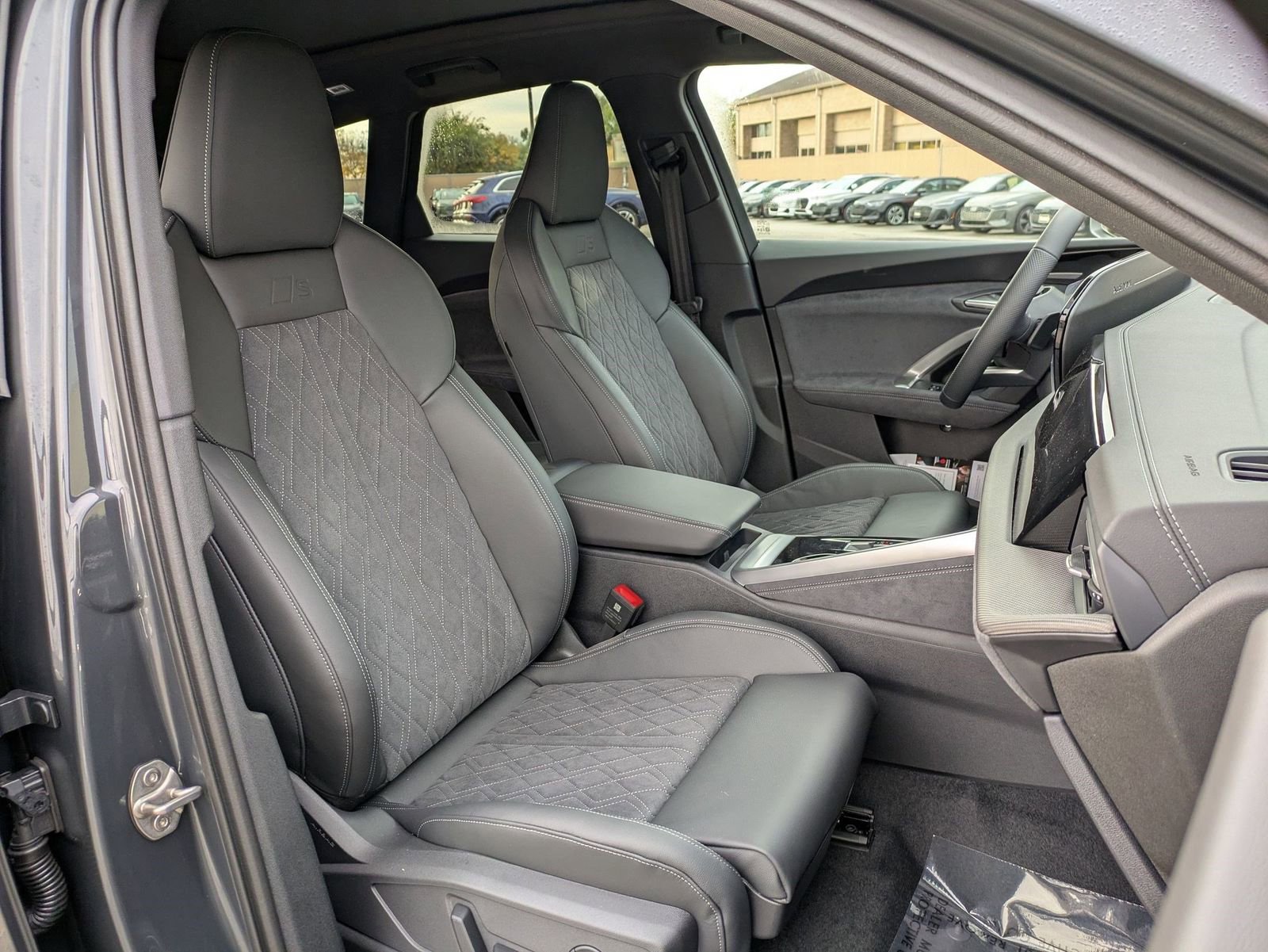 New 2025 Audi SQ5 Premium Plus image 10