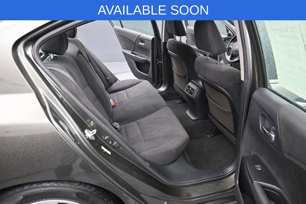 Used 2013 Honda Accord EX image 32