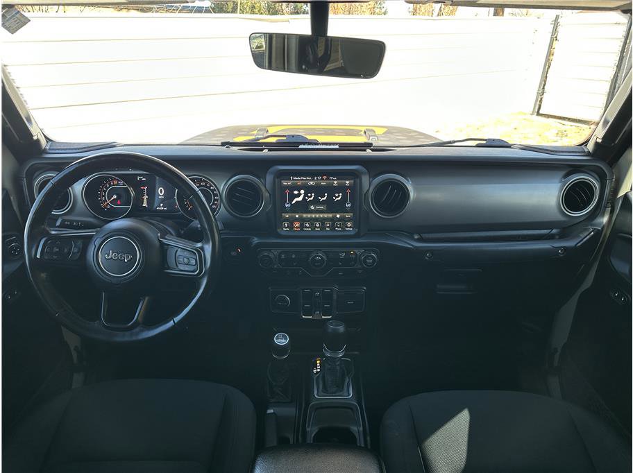 Used 2022 Jeep Gladiator Sport image 18