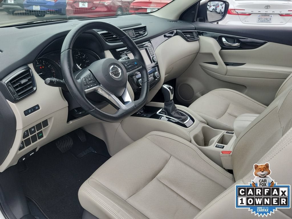 Used 2019 Nissan Rogue Sport SL FWD image 18