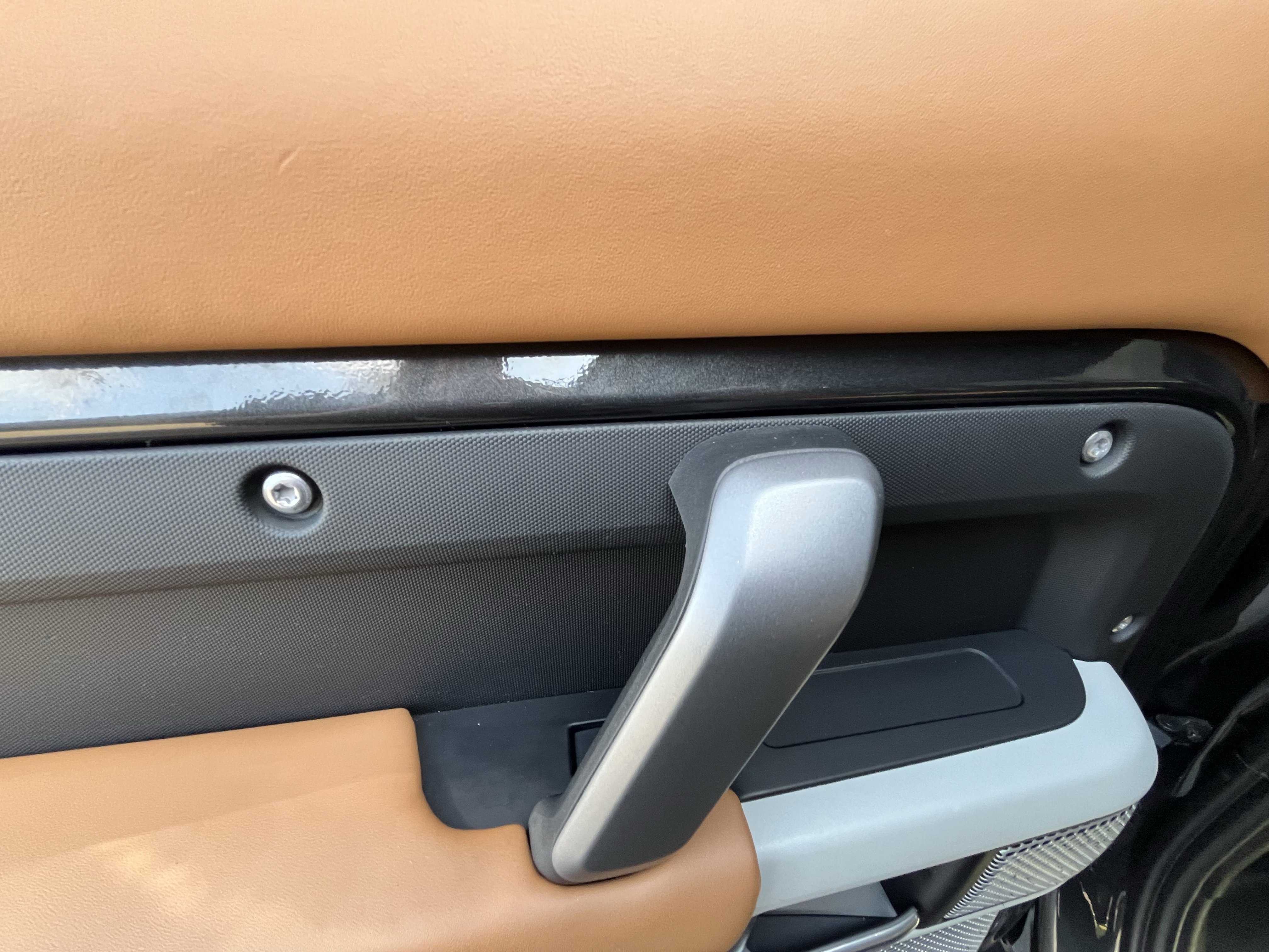 Certified 2024 Land Rover Defender 130 X-Dynamic SE AWD/4WD image 26