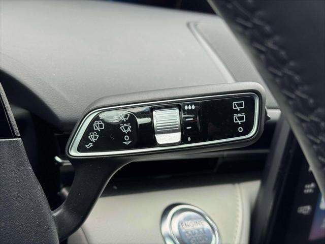 Used 2024 Lincoln Nautilus Premier w/ Equipment Group 102A image 24