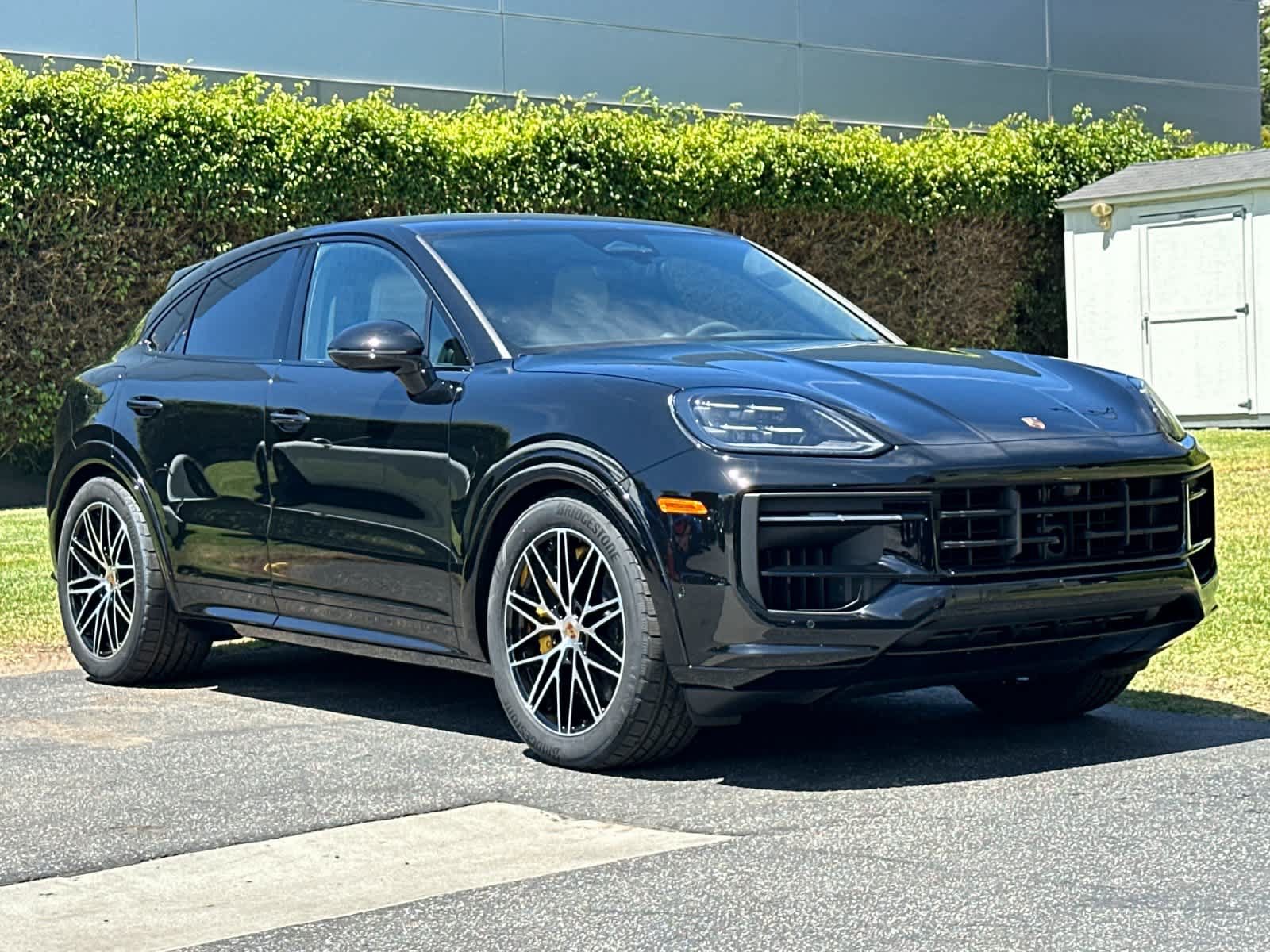 New 2026 Porsche Cayenne GTS AWD/4WD image 10