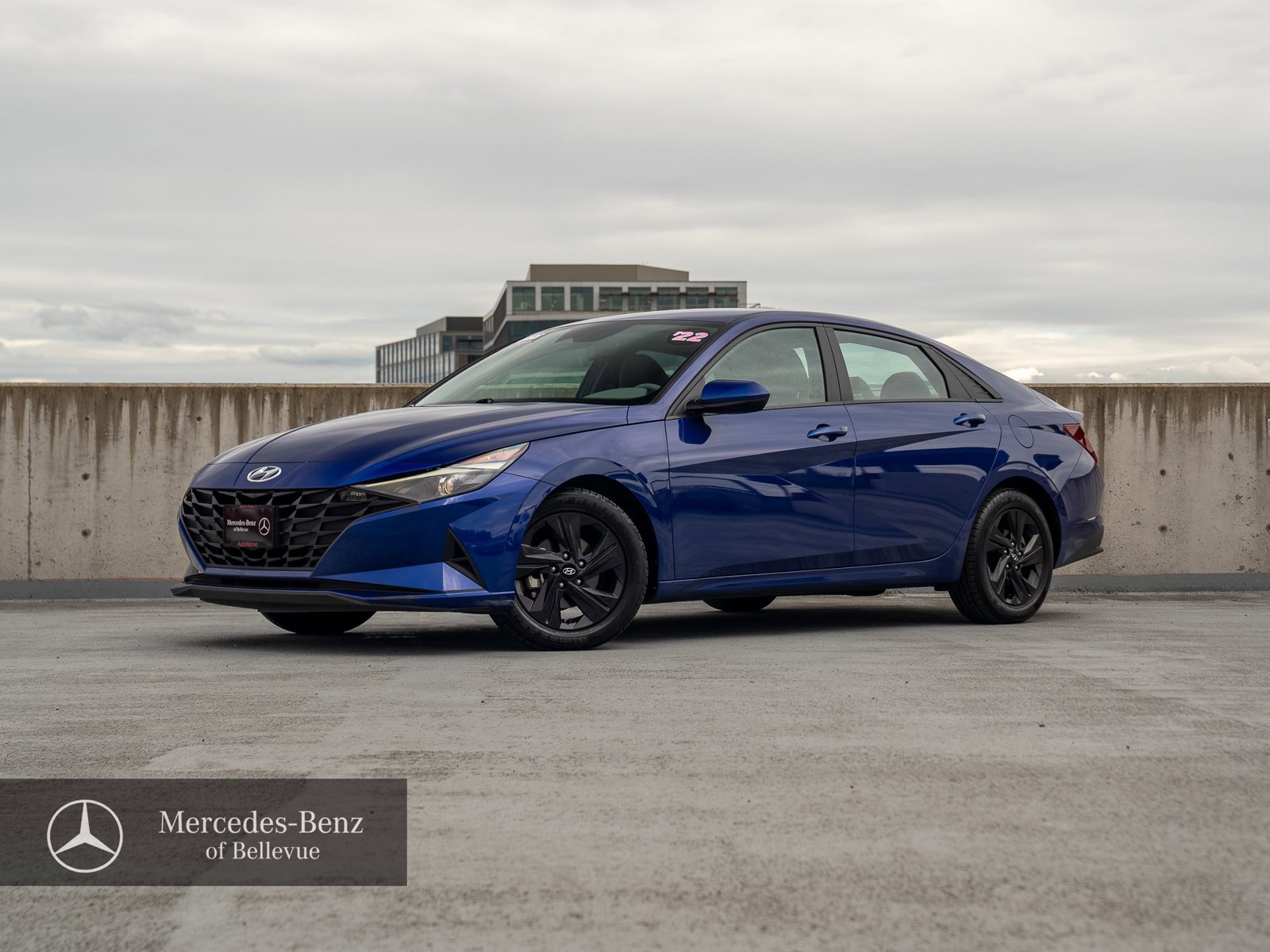 Used 2022 Hyundai Elantra SEL w/ Cargo Package FWD video 1