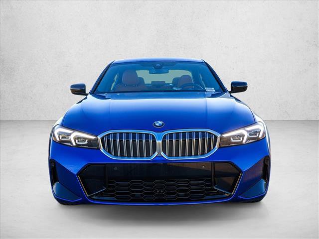 Used 2025 BMW 330i xDrive Sedan w/ M Sport Package image 2