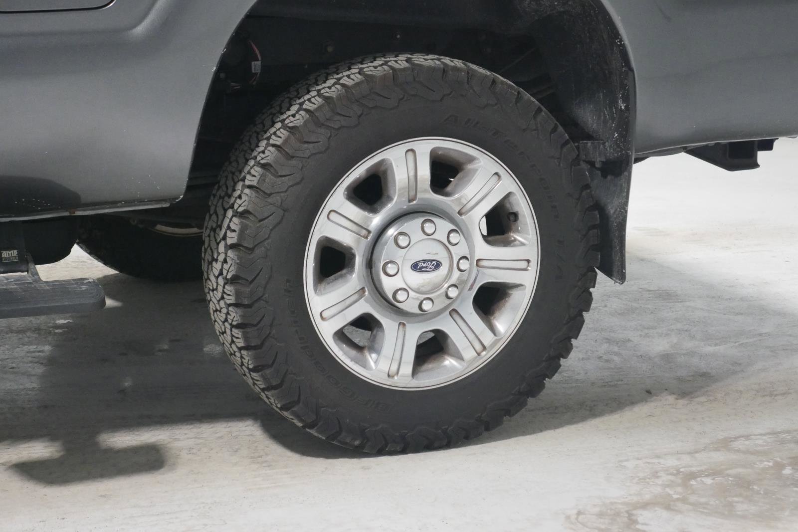 Used 2016 Ford F350 Lariat w/ Lariat Ultimate Package image 27