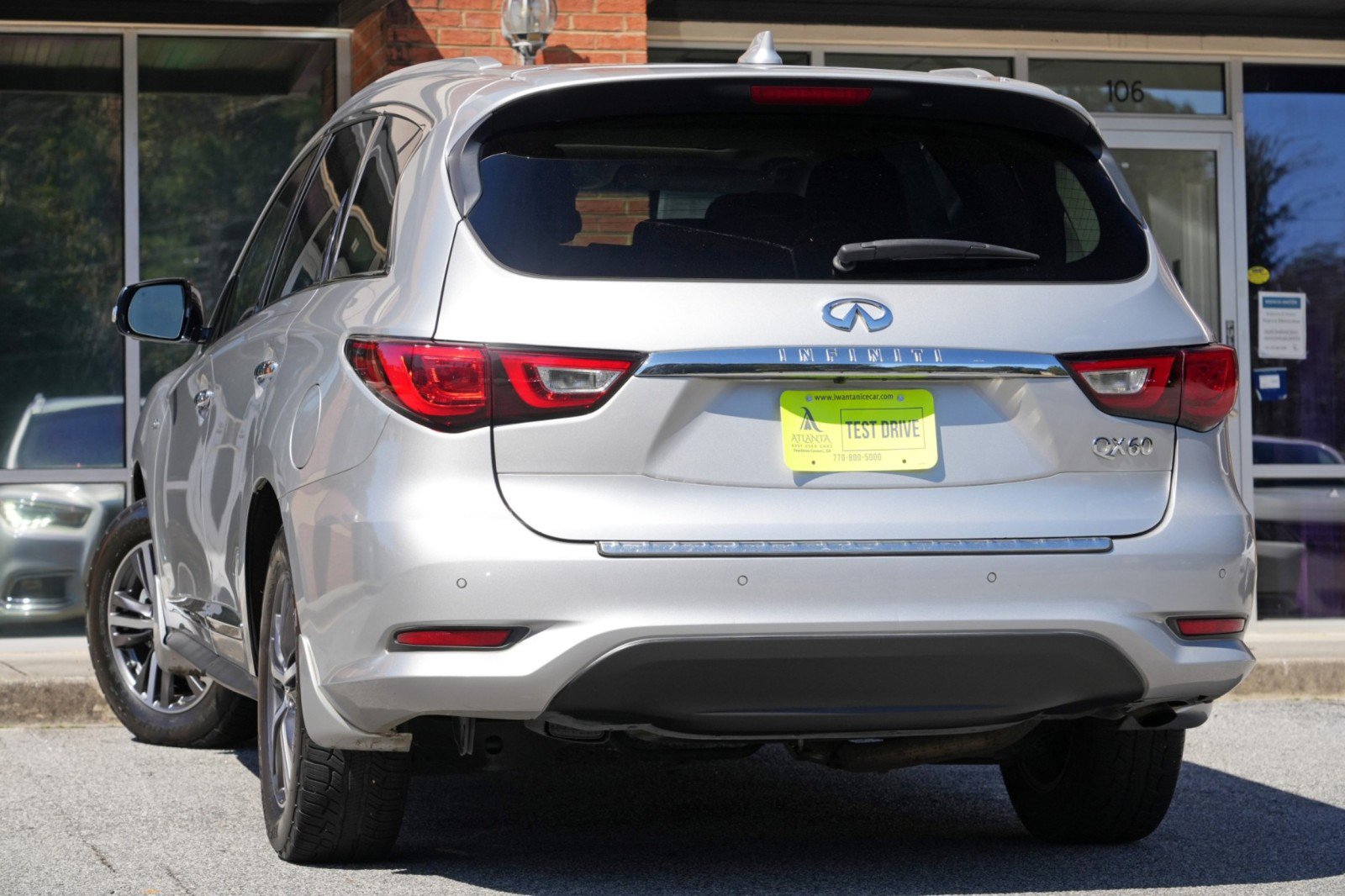 Used 2017 INFINITI QX60 FWD w/ Premium Plus Package image 5