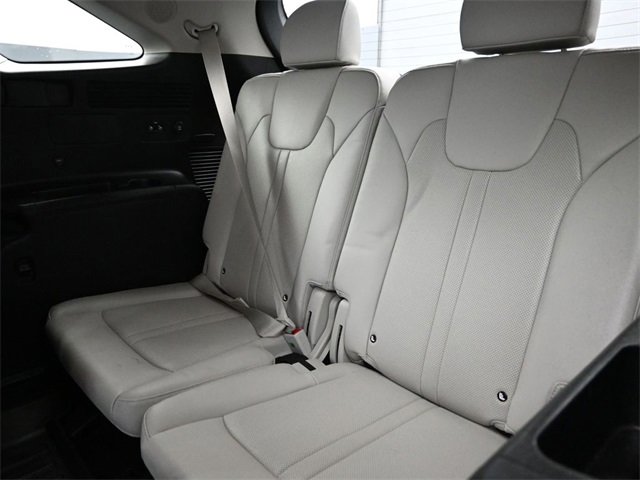 Used 2023 Kia Sorento SX Prestige image 17